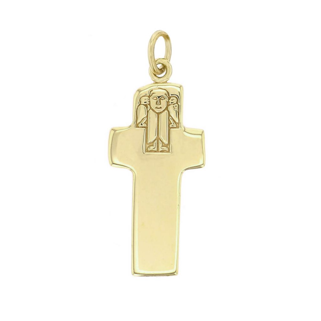 18ct yellow gold east Cross, Carrowmore pendant