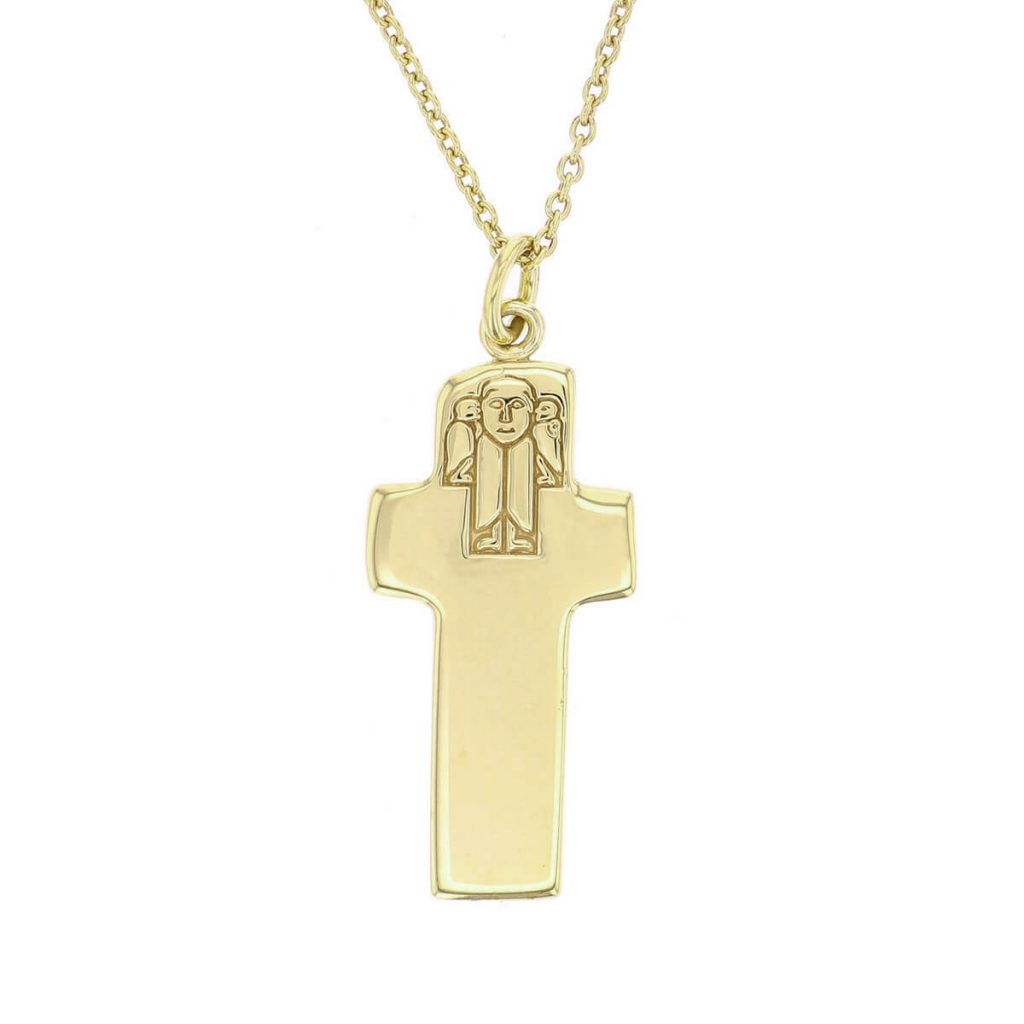 18ct yellow gold east Cross, Carrowmore pendant with chain