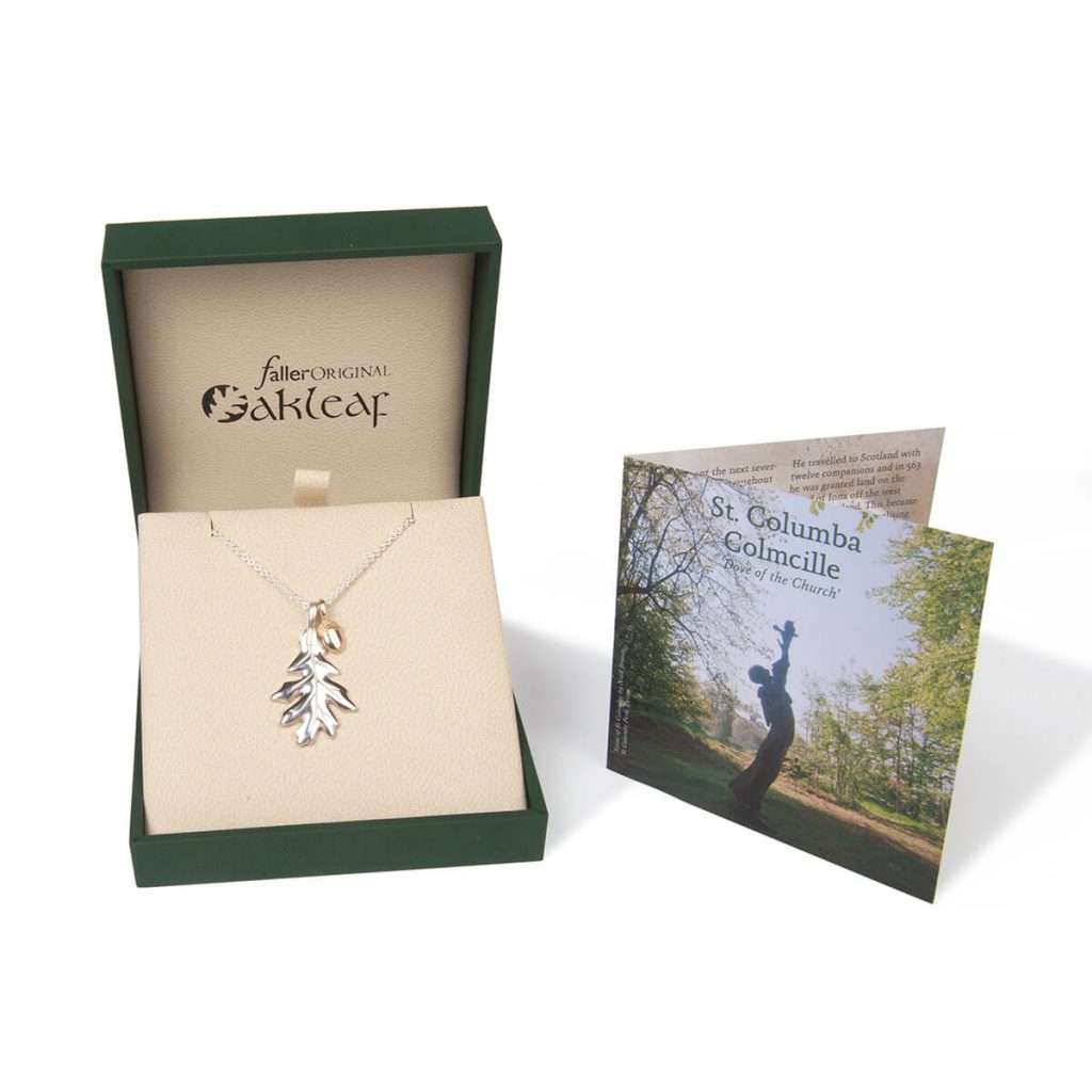 Oak leaf, acorn silver pendant, packaging, box