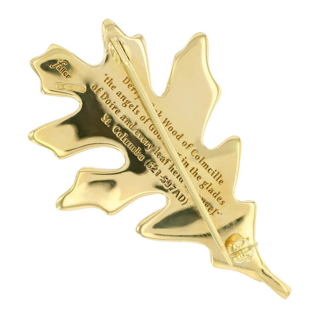 Faller 18ct yellow gold oak leaf brooch, back view with engraving detail