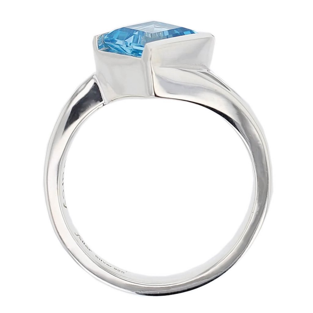 D’arcy sterling silver square cut faceted blue topaz gemstone ring, side view