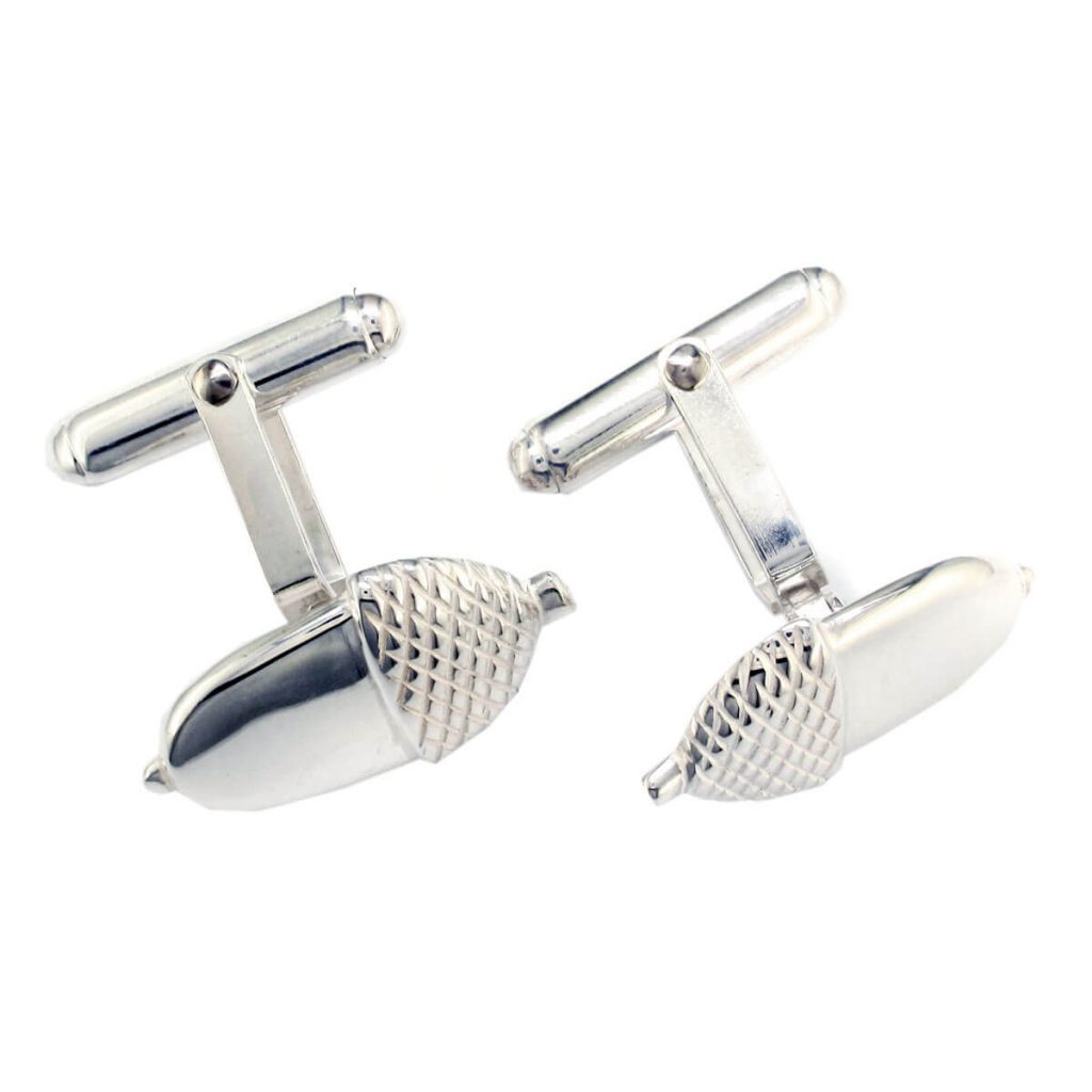 sterling silver acorn cufflinks, side view showing silver fittings