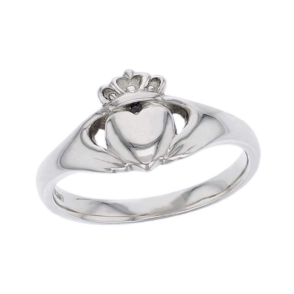 small ladies platinum claddagh ring