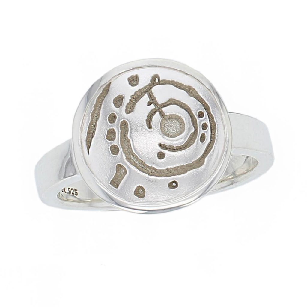 Prehistoric rock art, Isle of Doagh sterling silver ring, top view