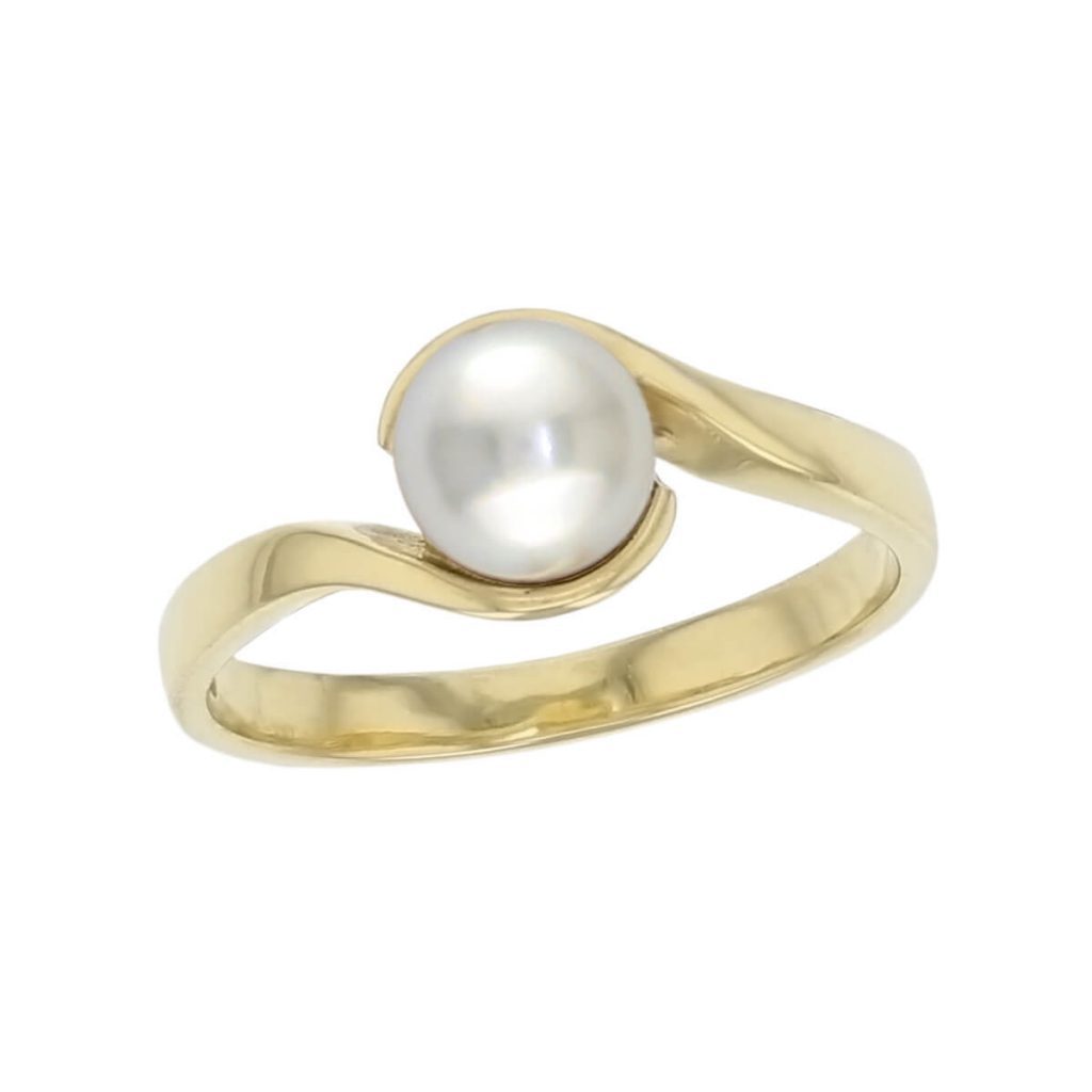 Akoya pearl 18ct yellow gold ladies dress ring