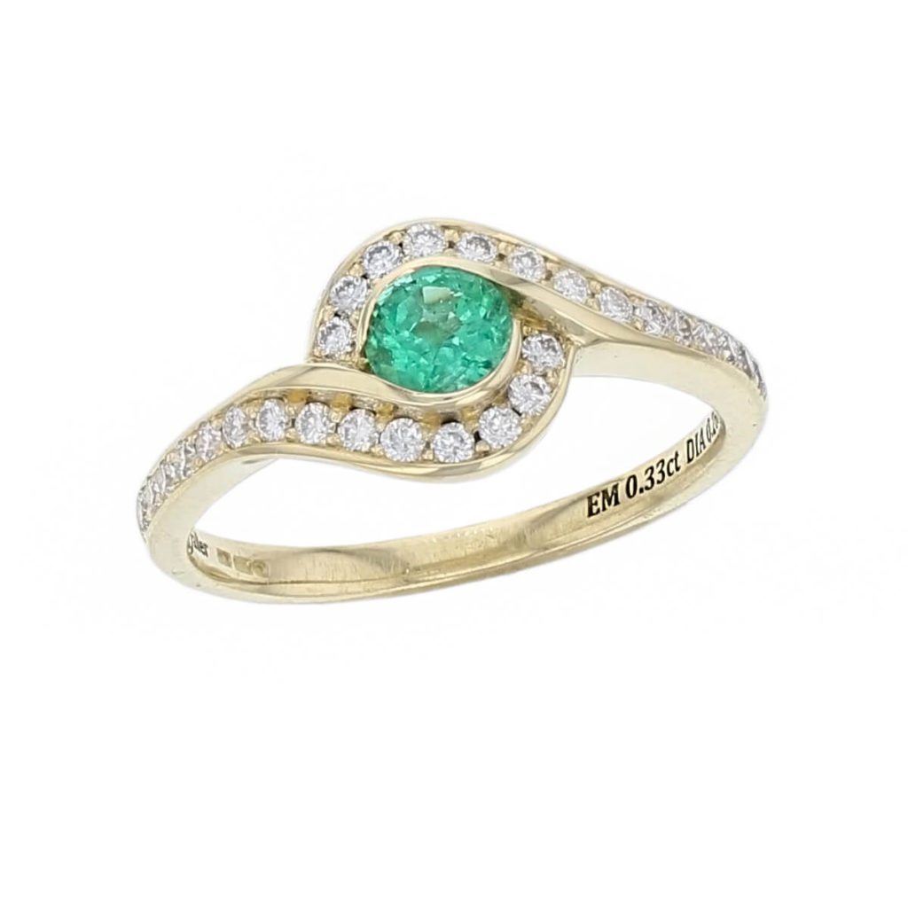 18ct yellow gold ladies round cut green emerald & diamond designer multi stone twist crossover halo cluster ring designed & hand crafted by Faller of Derry/ Londonderry, dress ring, precious gem jewellery, jewelry, shoulder set
