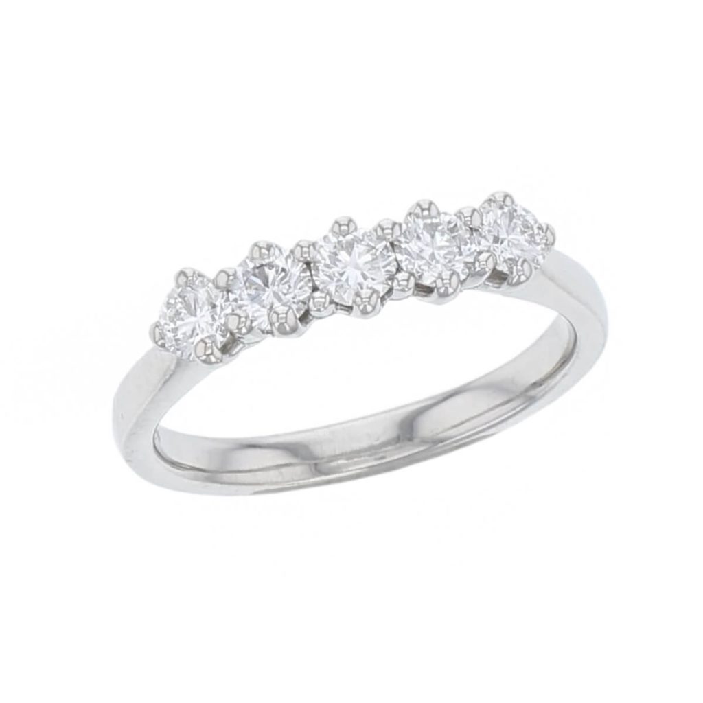 5 Claw Set Diamond Platinum Ring