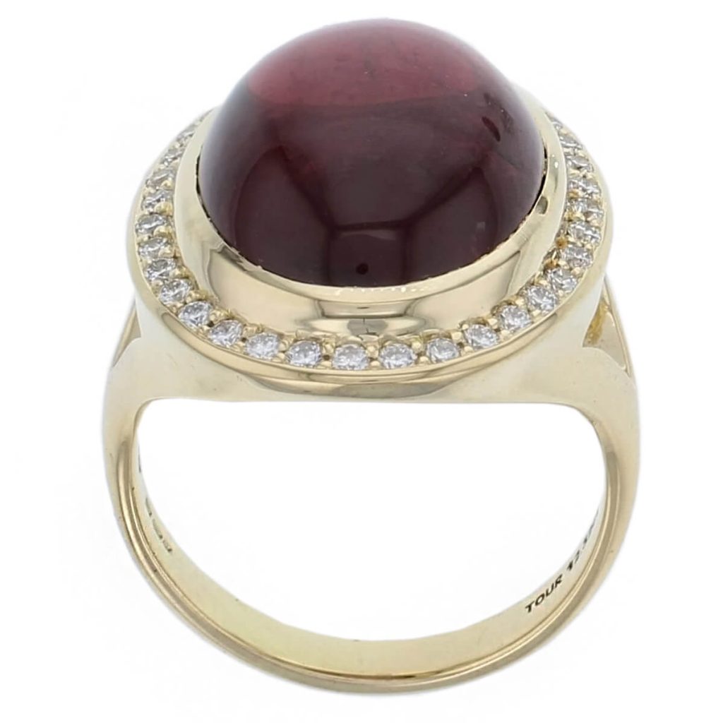 18ct yellow gold oval cabochon pink tourmaline cluster/halo ring