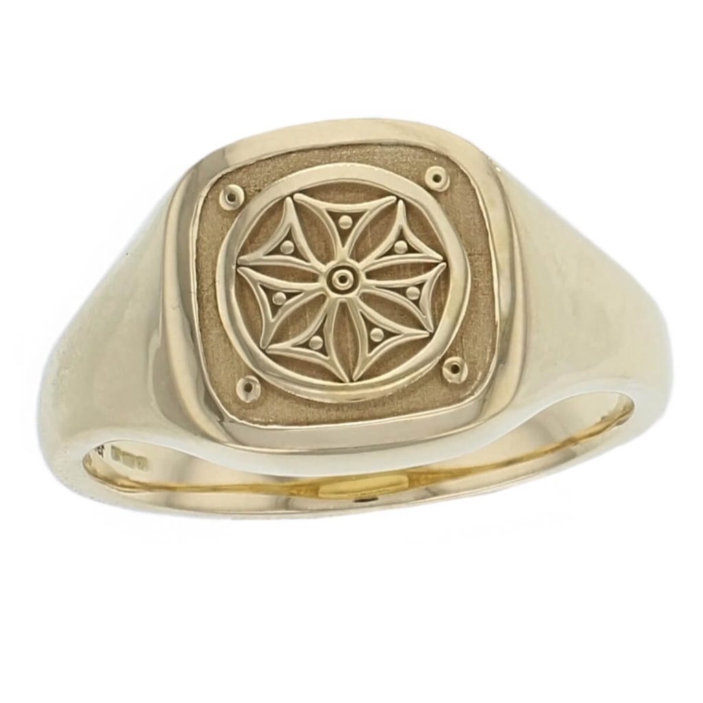 celtic patterned 18ct signet gold dress ring
