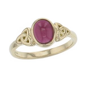 18ct yellow gold red oval cabochon cut garnet gemstone dress ring, designer jewellery, gem, jewelry, handmade by Faller, Londonderry, Northern Ireland, Irish hand crafted