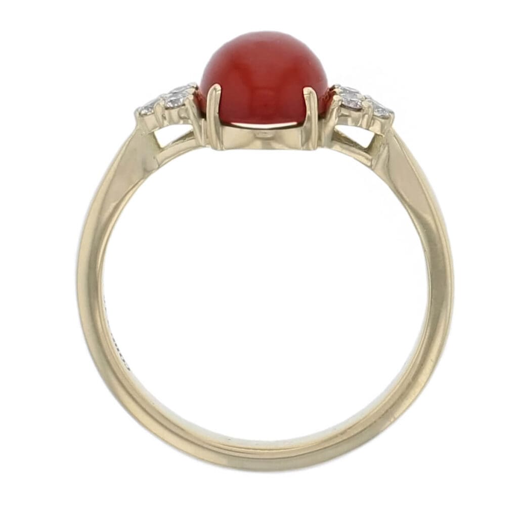 Carnelian & Diamond 18ct Yellow Gold Shoulder set Ring