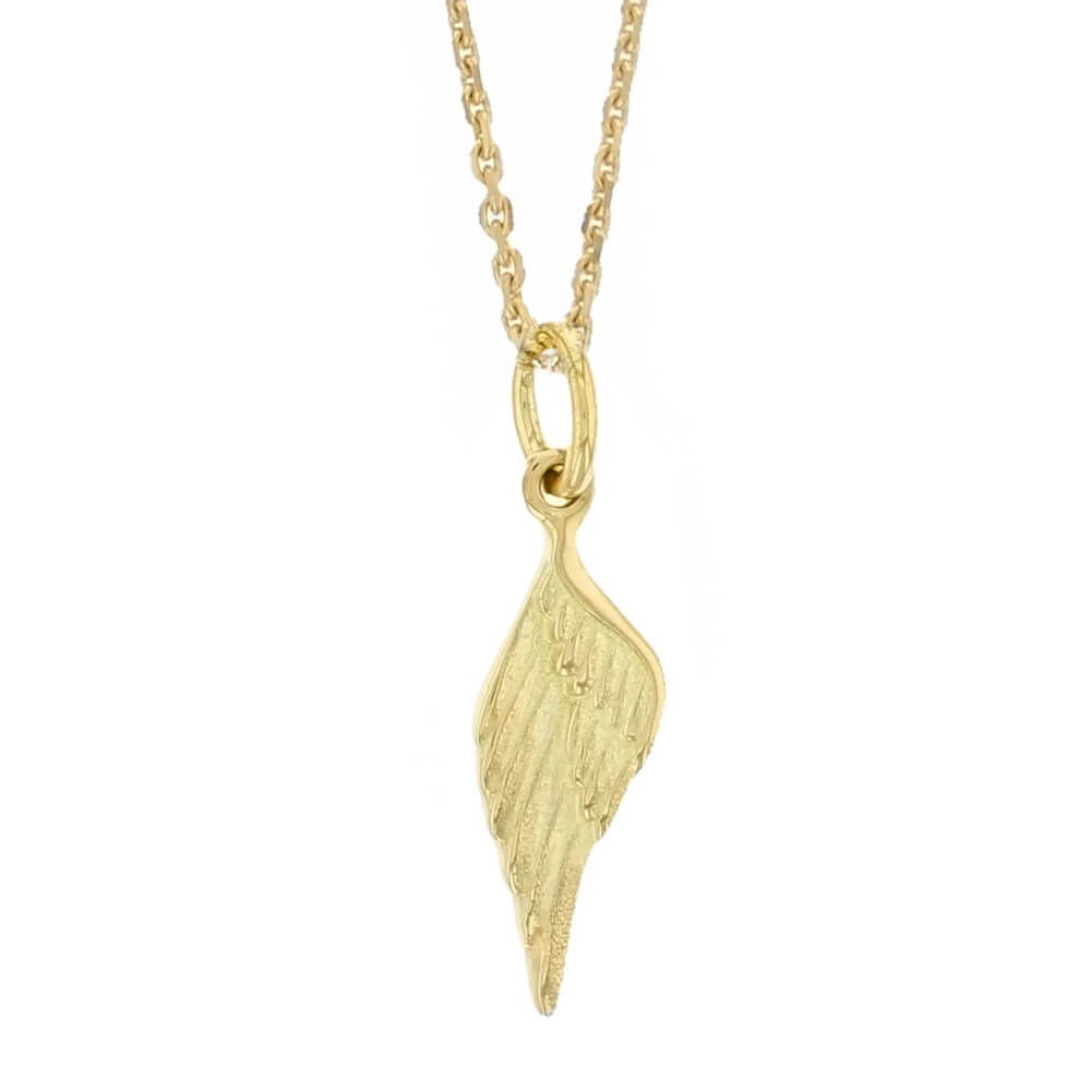18ct yellow gold angel wing pendant with chain