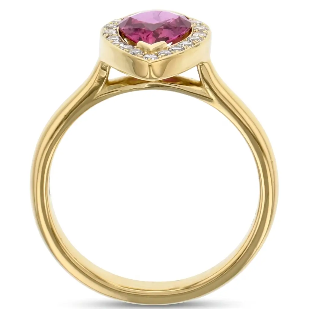 Green garnet & Diamond 18ct Yellow Gold Halo Ring